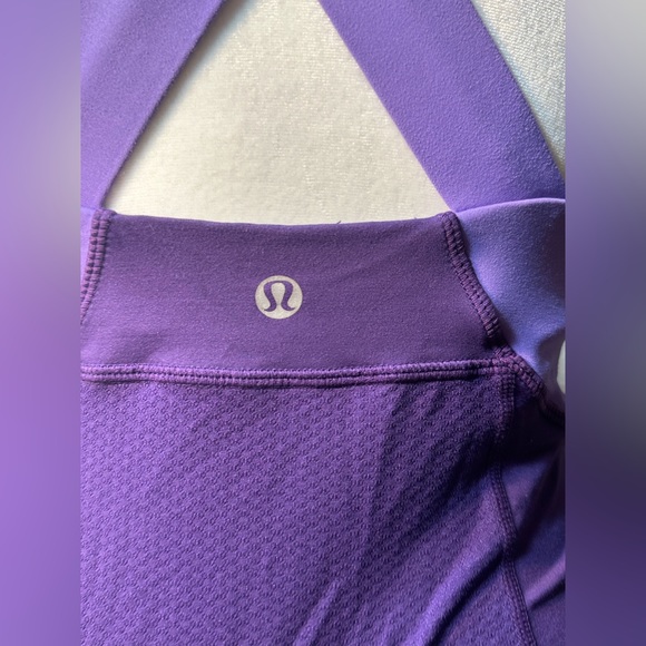 Lululemon Women Tank Top Purple Gray Sleeveless Scoop Neck
Cross Back Straps sz4 - Picture 13 of 16